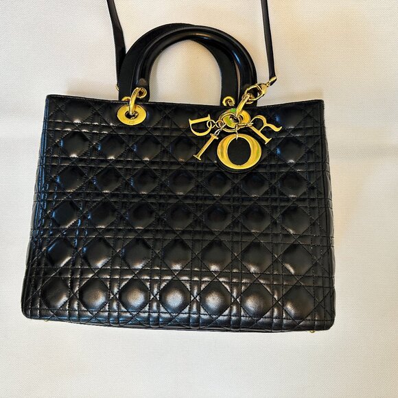 Authentic Christian Dior - Lady Dior Handbag, Large - Picture 4 of 16
